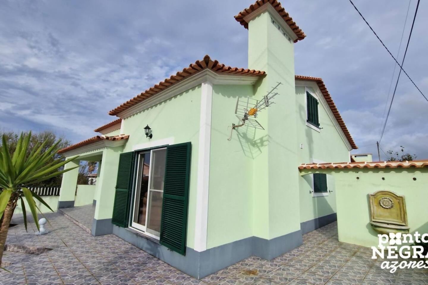 Villa Casa Martins By Pontanegraazores à Biscoitos  Extérieur photo